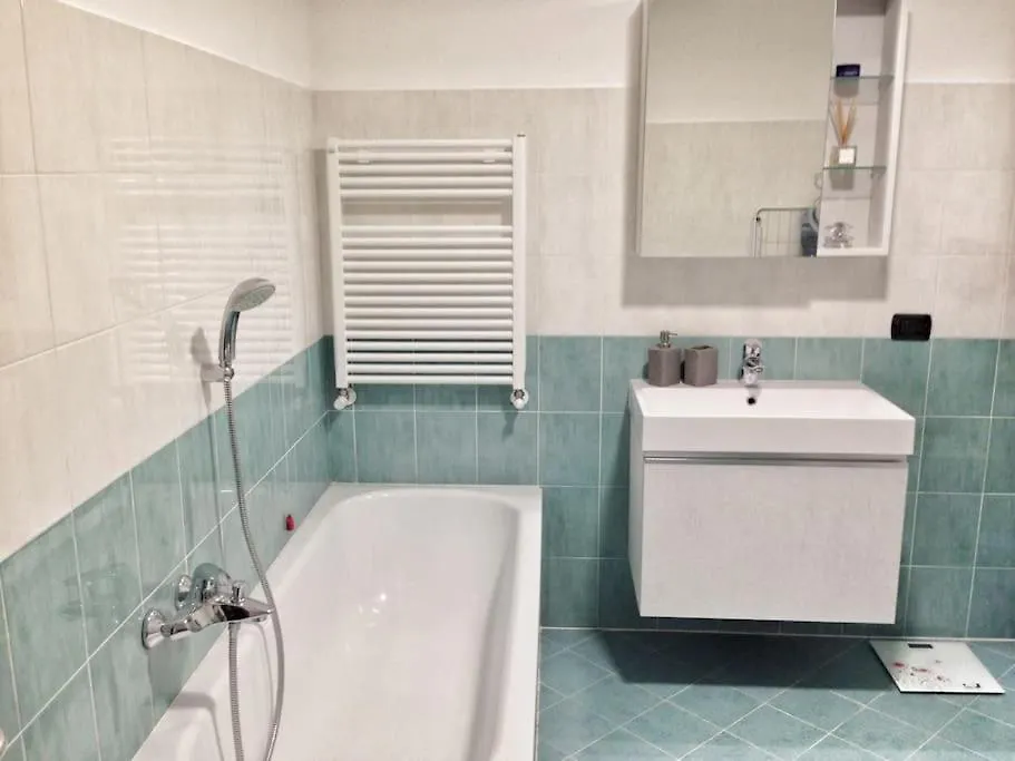 Appartamento Vicino Metro Precotto, Garage Gratuito Milan Apartment