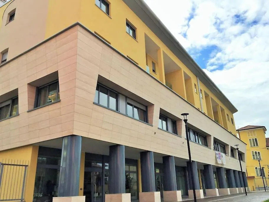 Apartment Appartamento Vicino Metro Precotto, Garage Gratuito Milan Italy